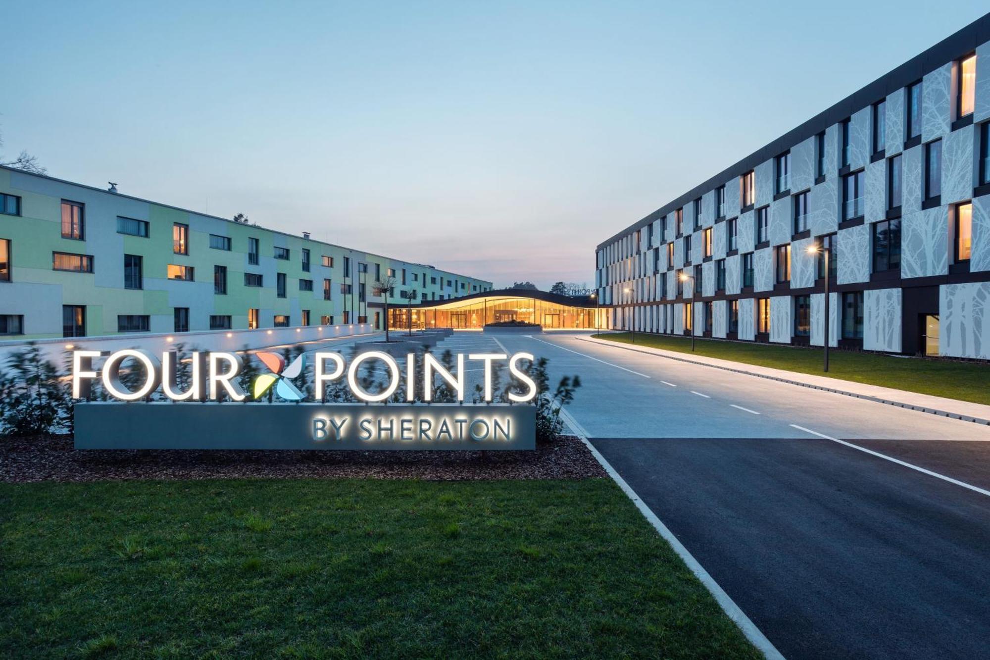 Hotel Four Points By Sheraton Ljubljana Mons Exterior foto